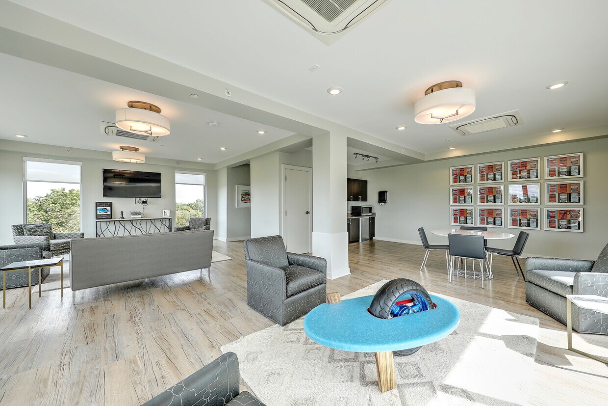 Foto principal - Rumford Center