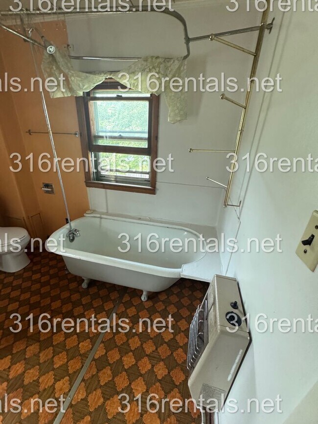 Foto del edificio - $795 - 2 bed 1 bath - Single Family Home