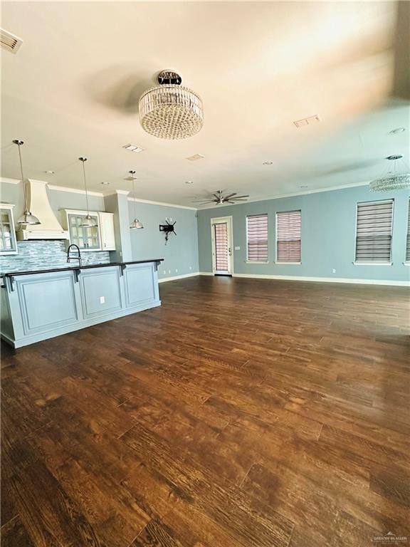 Building Photo - 3603 Florencia Ct