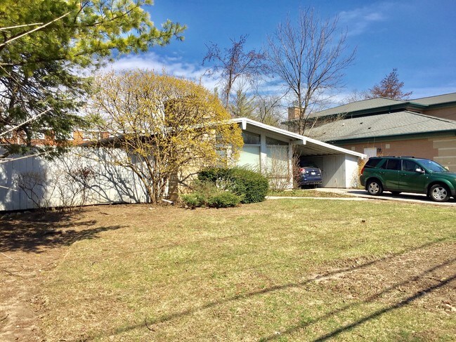 Foto del edificio - 1113-1119 Waukegan Rd