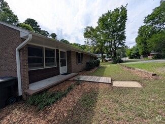 Building Photo - 120 Bim St