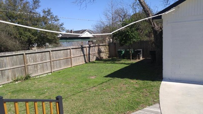 Foto del edificio - 305 Clifton St