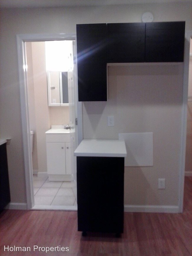 Foto del edificio - 417 W Queen Ln