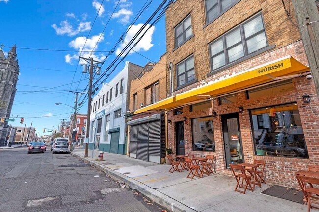 Foto del edificio - 346 Communipaw Ave