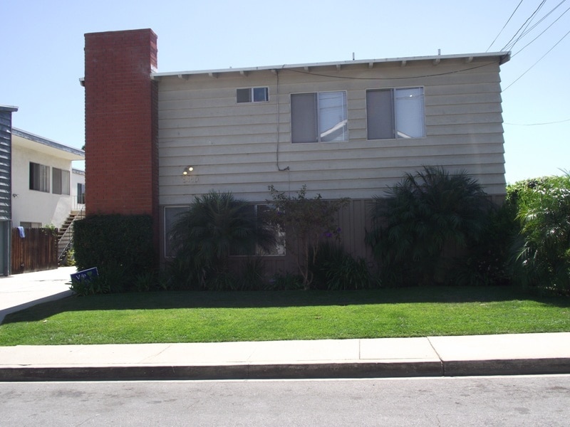 Primary Photo - 1410 12th St
