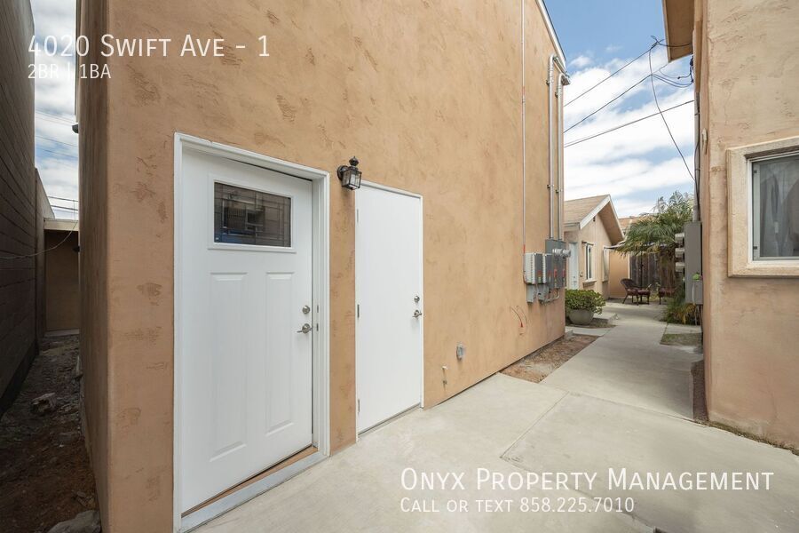 Primary Photo - 4020 Swift Ave