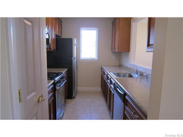 Primary Photo - 402 Tondo Cir