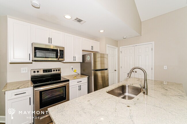 Foto del edificio - 240 Willowridge Ln