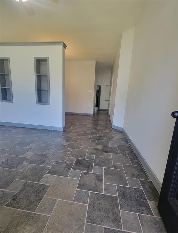Building Photo - 16115 Lakestone Dr