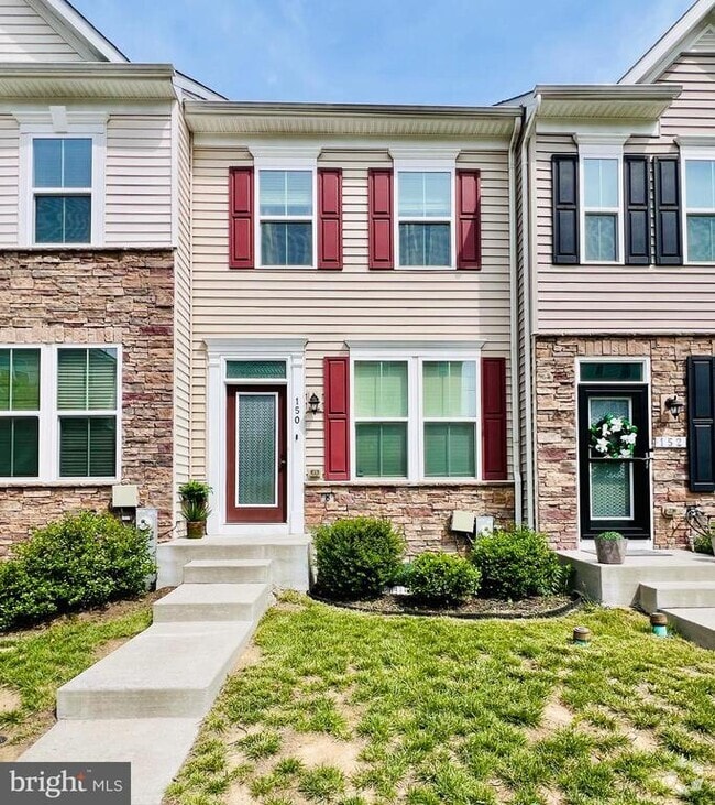 Building Photo - 150 Rebecca Hammond Ct