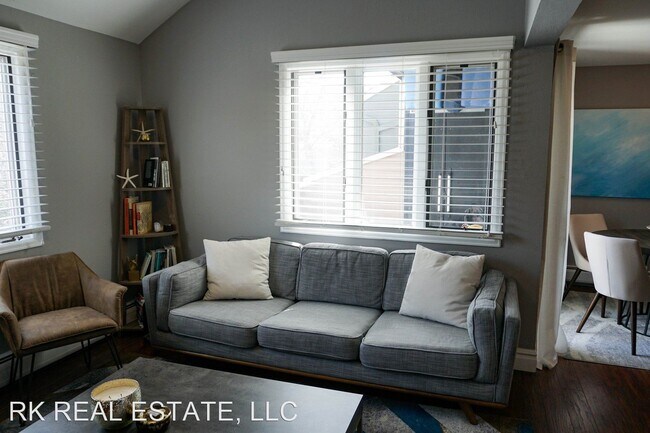 Foto del edificio - 1 br, 1 bath House - 2230 Spruce St Unit B