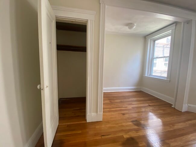 Building Photo - 1191 Boylston St