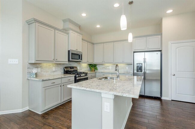 Building Photo - 22300 Misty Woods Ln