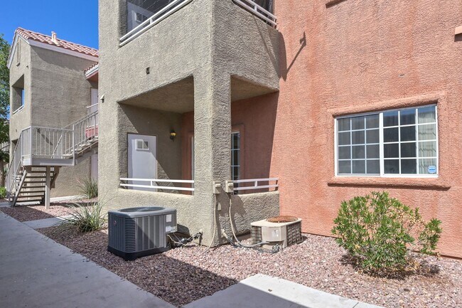 Foto del edificio - 4730 E Craig Rd