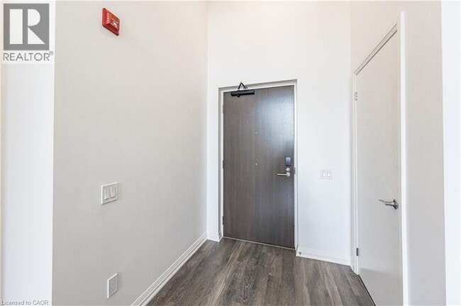 Building Photo - 101 Golden Eagle Rd