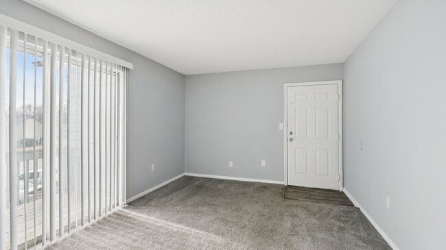 Living Area - Legacy Pointe Apartments