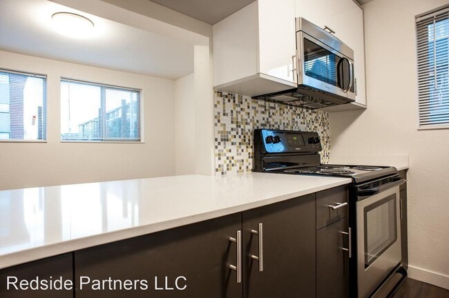 Foto del edificio - 2122 E Jefferson St