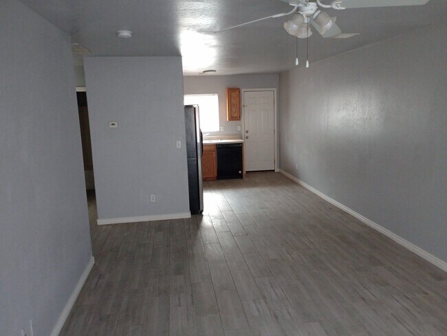 Foto del edificio - S Cababi Rd