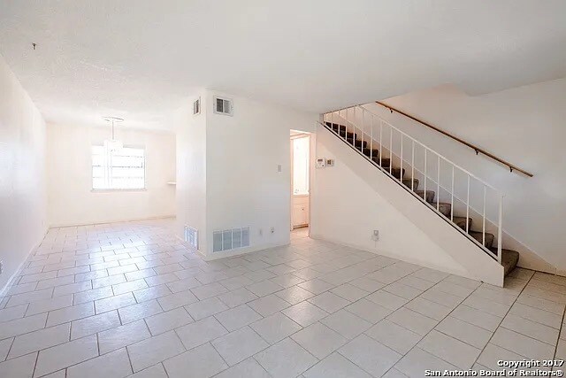 Building Photo - 6427 Wurzbach Rd