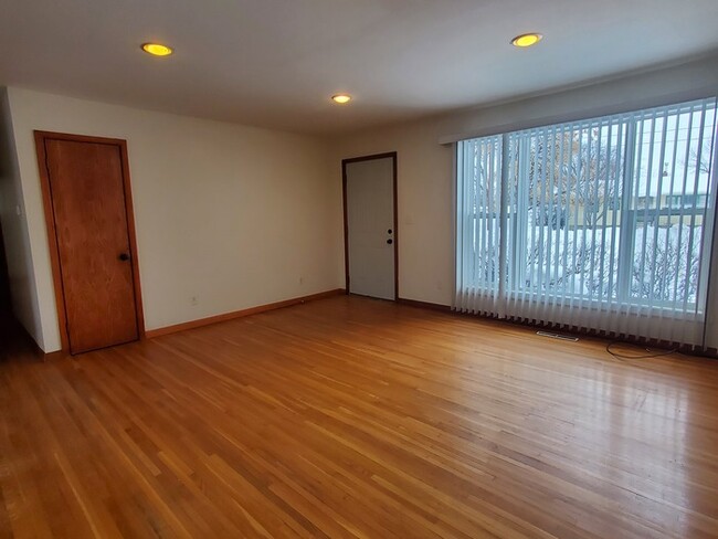 Foto del edificio - 1621 7th Ave S