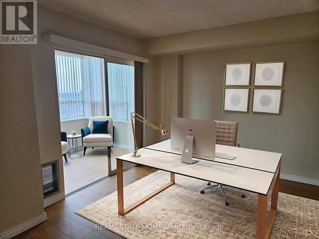 Building Photo - 215 Wynford Dr