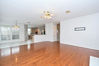 Building Photo - 7010 Adobe Oaks Ct