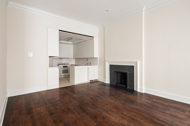 Foto del edificio - Massive 2 bedroom/2bath/private terrace