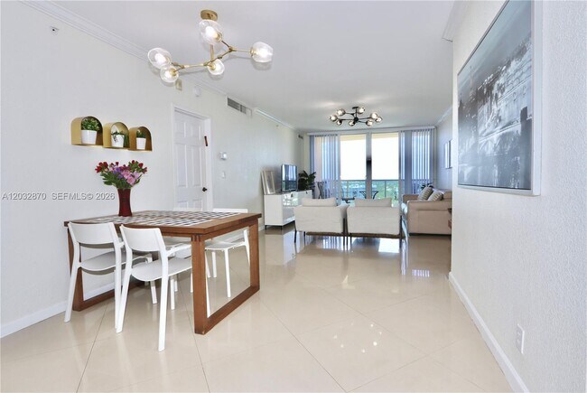 Foto del edificio - 2501 S Ocean Dr