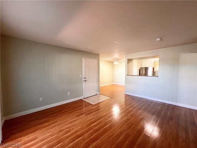 Building Photo - 5055 W Hacienda Ave