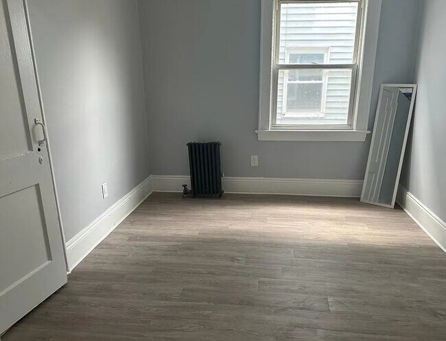 Foto del edificio - 1032 Olive St