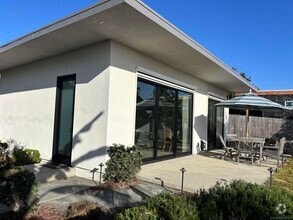 Building Photo - 339 S Granados Ave