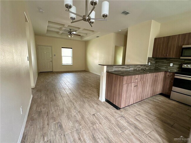 Foto del edificio - 3913 Hawthorne Ave