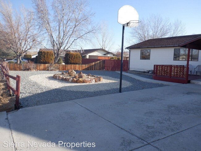 Building Photo - 5 br, 2 bath House - 10 North Tropicana