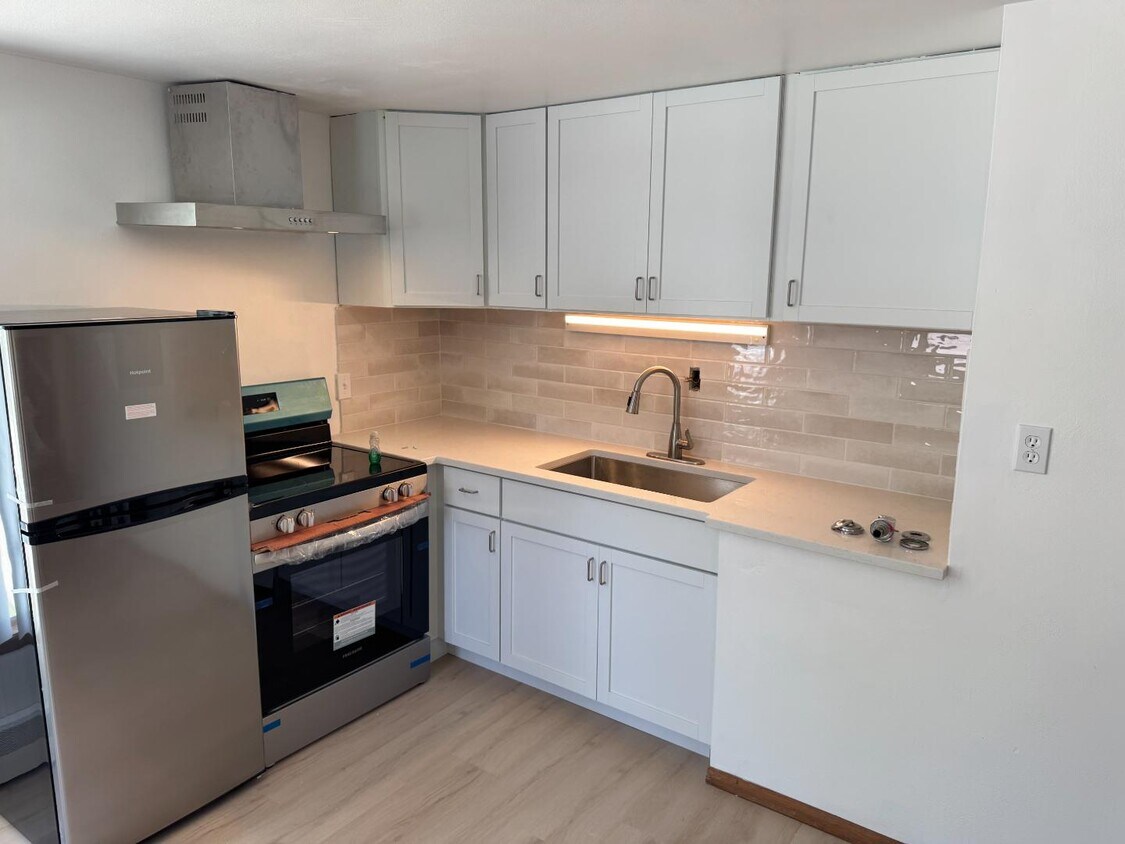 Foto principal - 969 Gail Ave