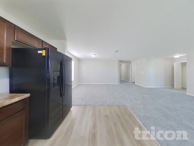 Building Photo - 2944 Mozart Way