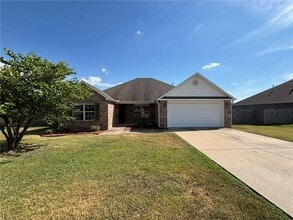 Building Photo - 601 Lasso Ln