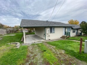 Building Photo - 1617-1619 Alabama St