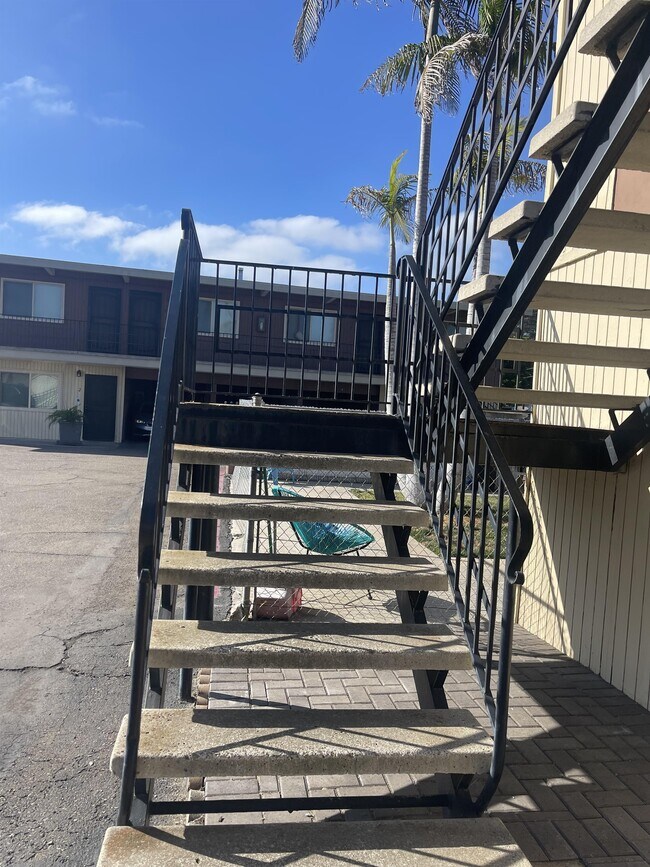 Foto del edificio - 3155 Kemper St