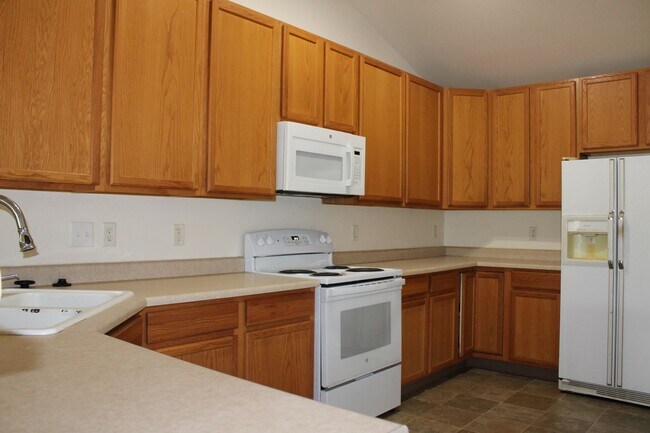 Foto del edificio - Lovely Two Bedroom Condo in Greeley
