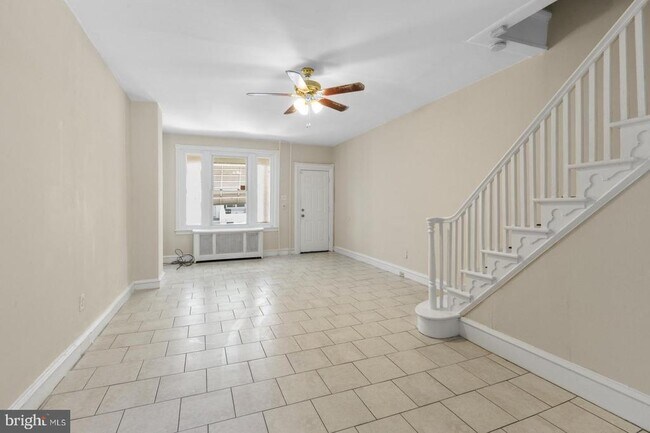 Foto del edificio - 2323 E Cambria St