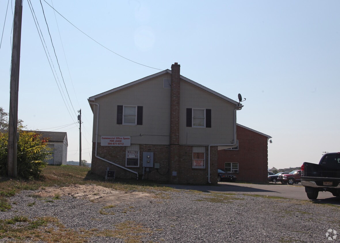 Building Photo - 5450 Williamsport Pike