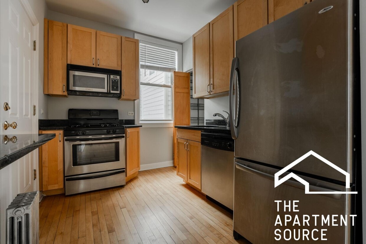 Photo - 1946 West Leland Avenue #2