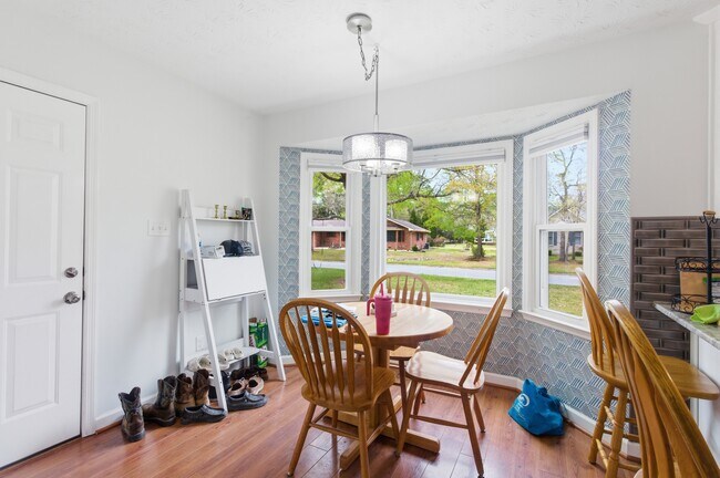 Foto del edificio - 601 Winged Foot Ct