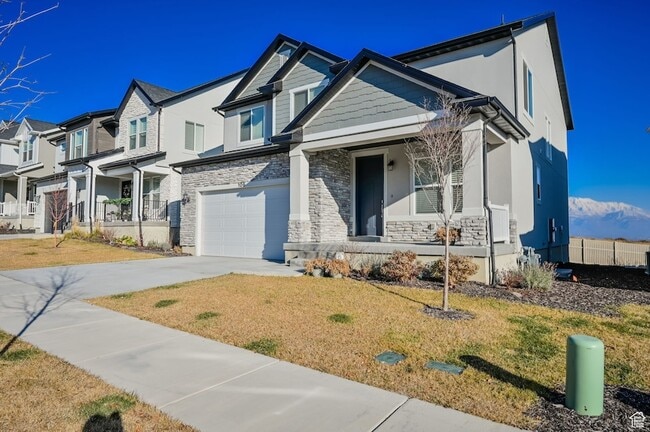 Building Photo - 106 N Midland Dr