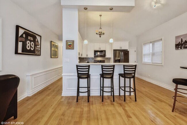 Foto del edificio - 118 N Leavitt St