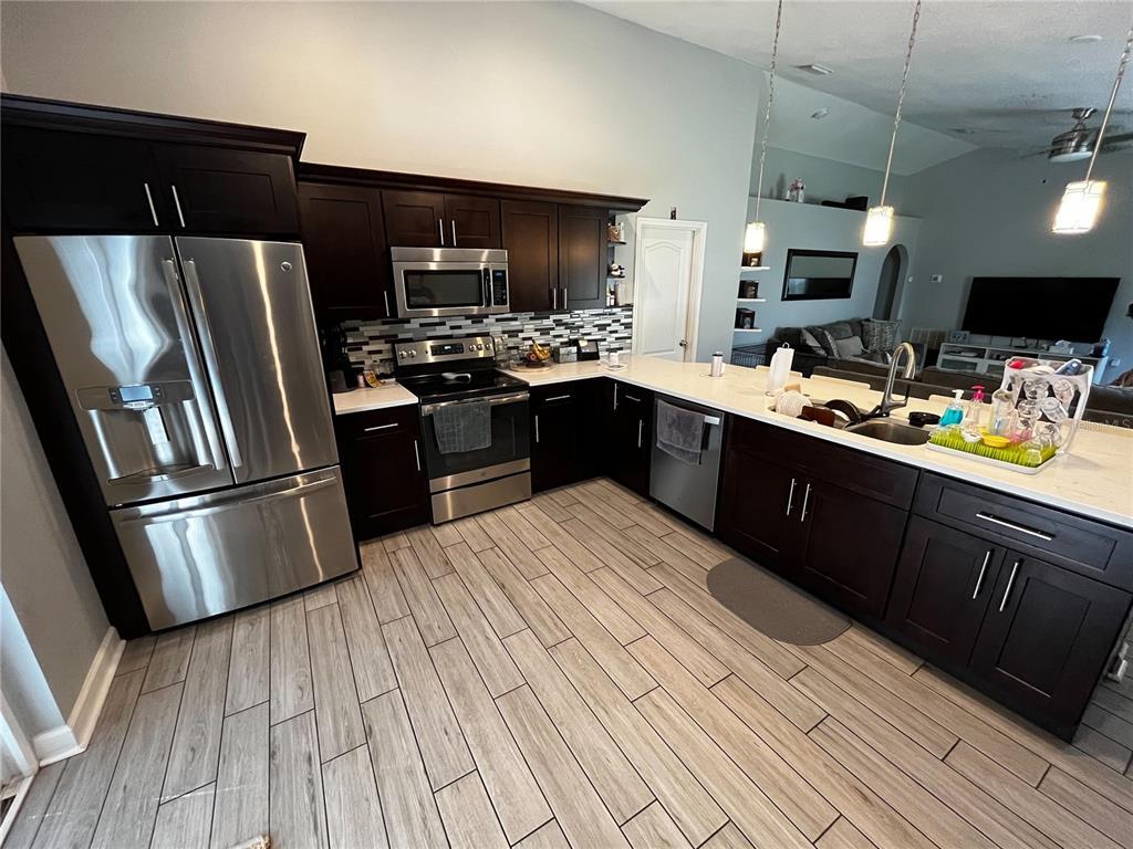 Foto principal - 555 Beasley Ct