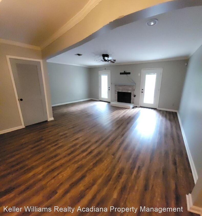 Primary Photo - 3 br, 1.5 bath House - 12 Larkspur