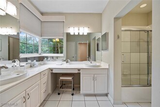 Building Photo - 15260 Cedarwood Ln