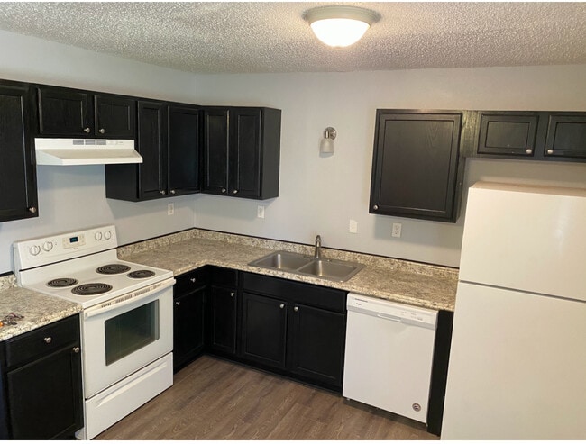 Building Photo - 206 Willett Place Blvd
