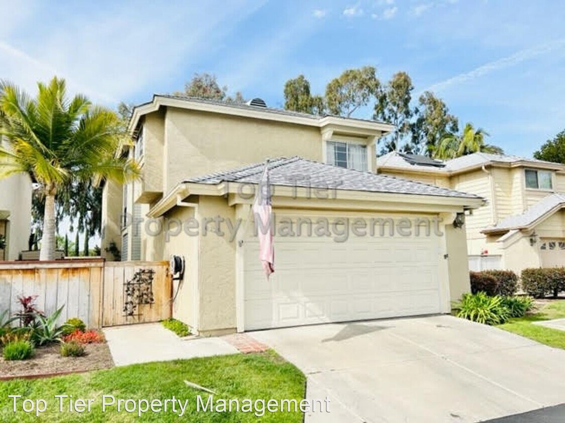 3 br, 2.5 bath House 4118 Esperanza Way House Rental in Oceanside